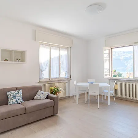 Appartement Cosy With 2 Balconies In