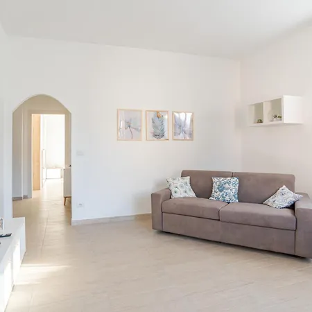 Guesthost - La Perla