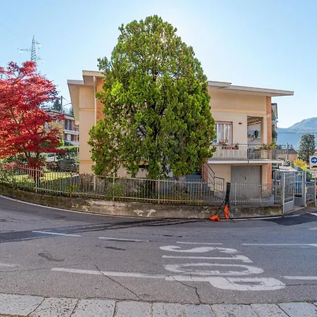 Guesthost - La Perla