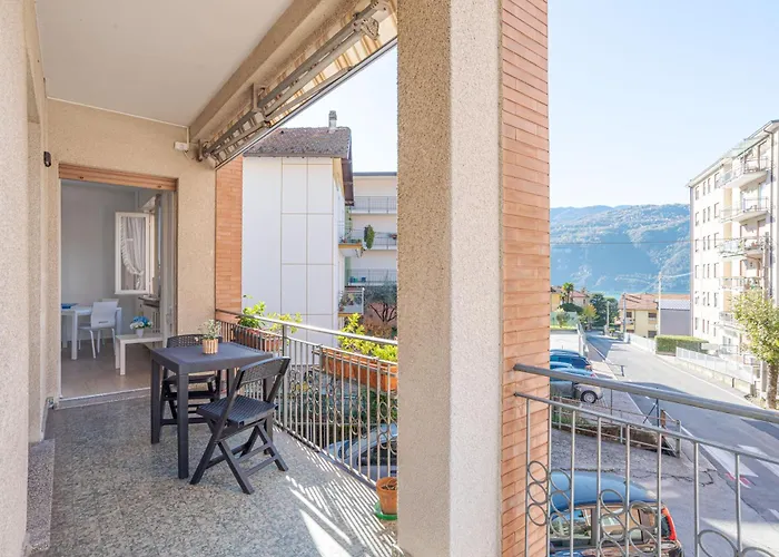 Guesthost - La Perla *